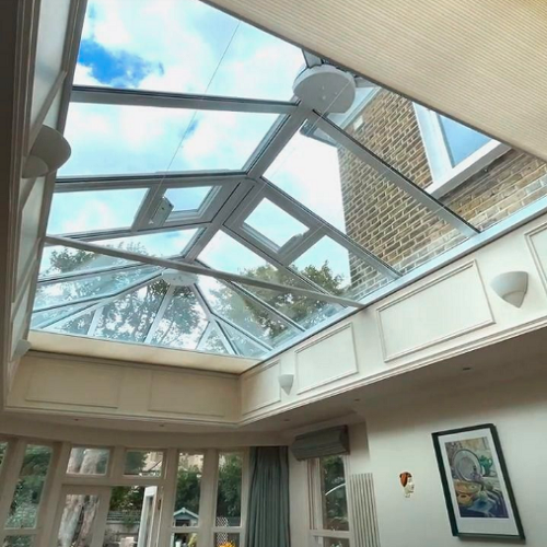 اجرای نورگیر حیاط خلوت