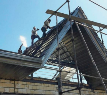 سقف شیبدار تهران